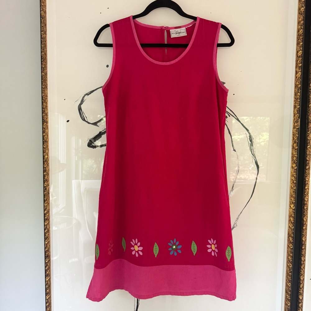 Vintage Studio Ease Red Floral Shift Dress with Pink Trim (Fits S/M)